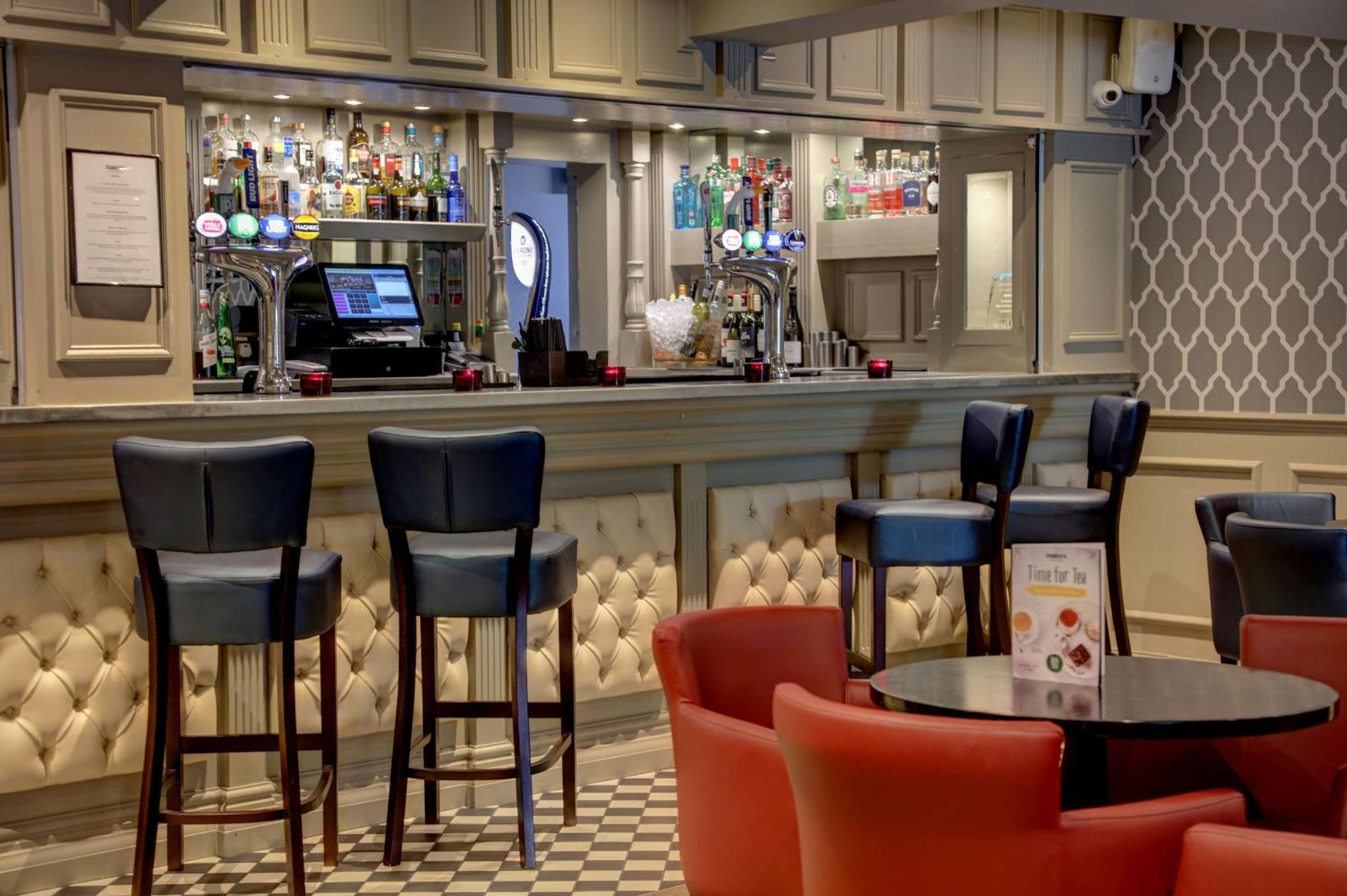 Crowne Plaza East Midlands Airport By Ihg Hotell Derby Exteriör bild